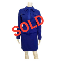 Load image into Gallery viewer, 97A, 1997 Fall Vintage Chanel Boutique Royal Blue wool boucle Skirt Suit Jacket Set FR 36 US 2/4