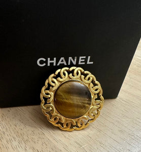 Editing Vintage Chanel 95A Brooch