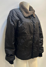 Load image into Gallery viewer, Vintage Chanel Identification 99A 1999 Fall Winter Ski Warm Jacket Coat FR 38 US 6/8