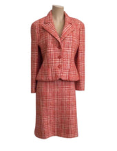 Load image into Gallery viewer, 97P, 1997 Spring Chanel Boutique Vintage Orange Plaid Tweed Blazer Dress Jacket US 8