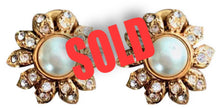 Load image into Gallery viewer, 96A, 1996 Chanel Vintage clip on gold pearl camellia Earrings