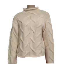 Load image into Gallery viewer, Vintage Chanel 99A, 1999 Fall winter white Ivory Ecru Cable Knit Wool Sweater FR 40 US 6/8