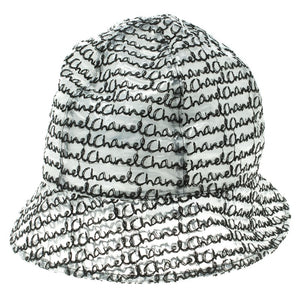 NWT New with Tags Chanel 15S waterproof cloche black white bucket rain Hat Sz Medium